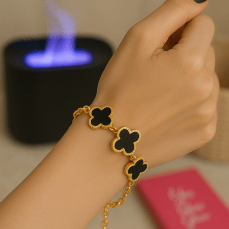 3 Clover Black & Gold Bracelet