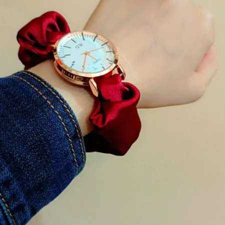 Scrunchy Watch - Maroon
